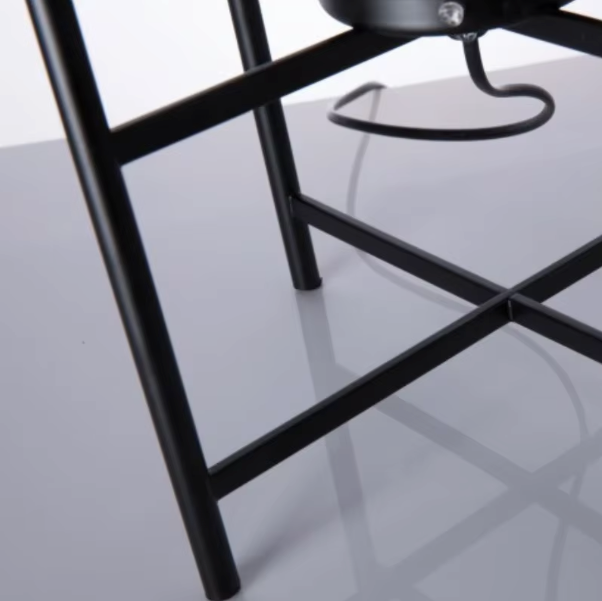 Nordic Four-Legged Lamp